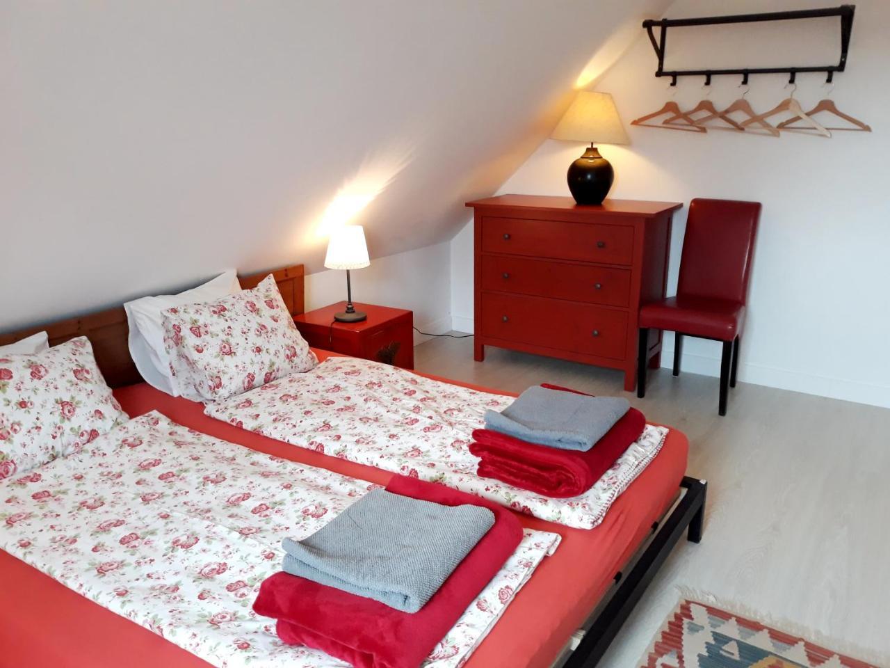 Fueloep Villa Apartmanhaz バラトンセペズド エクステリア 写真