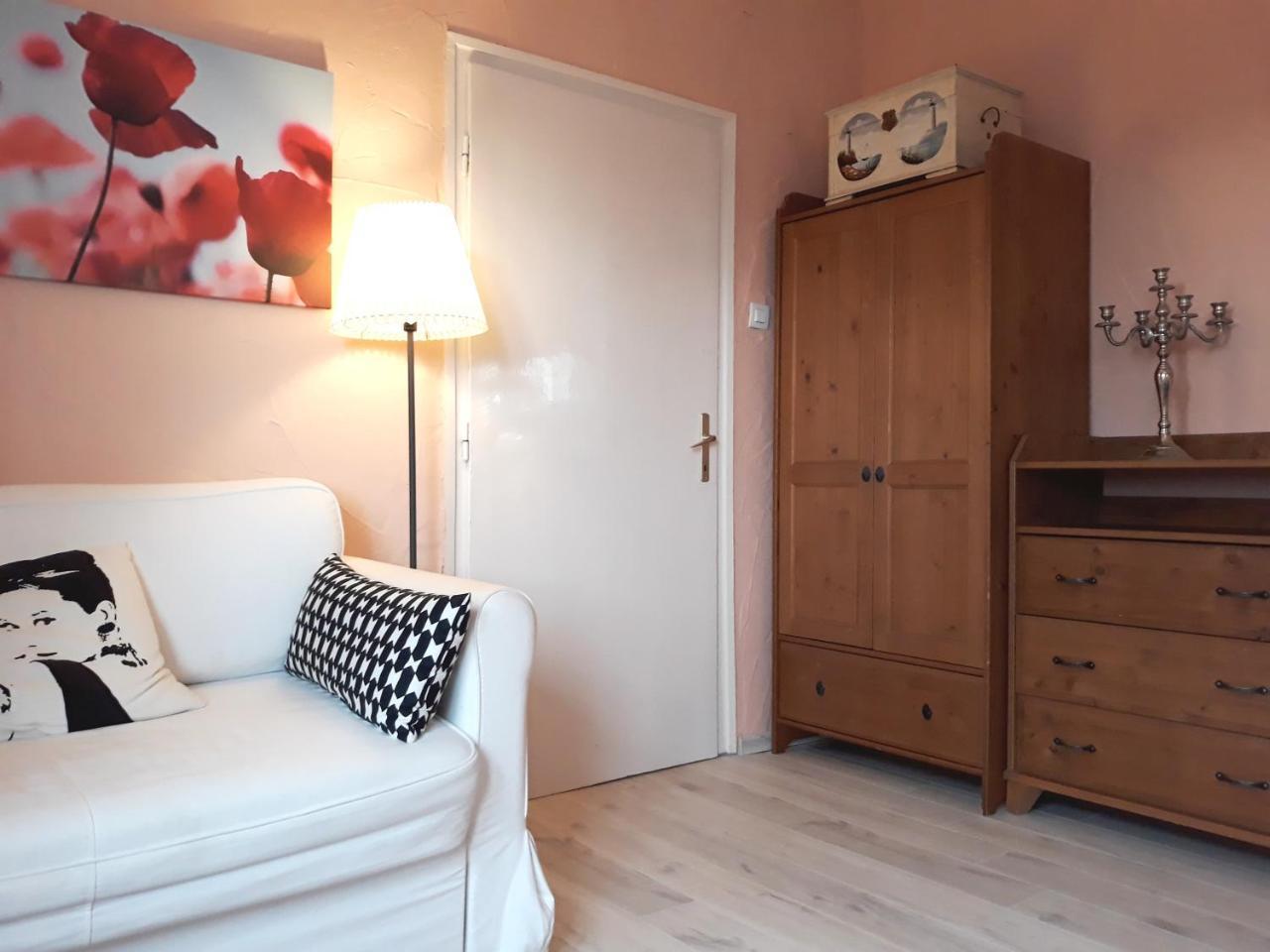 Fueloep Villa Apartmanhaz バラトンセペズド エクステリア 写真