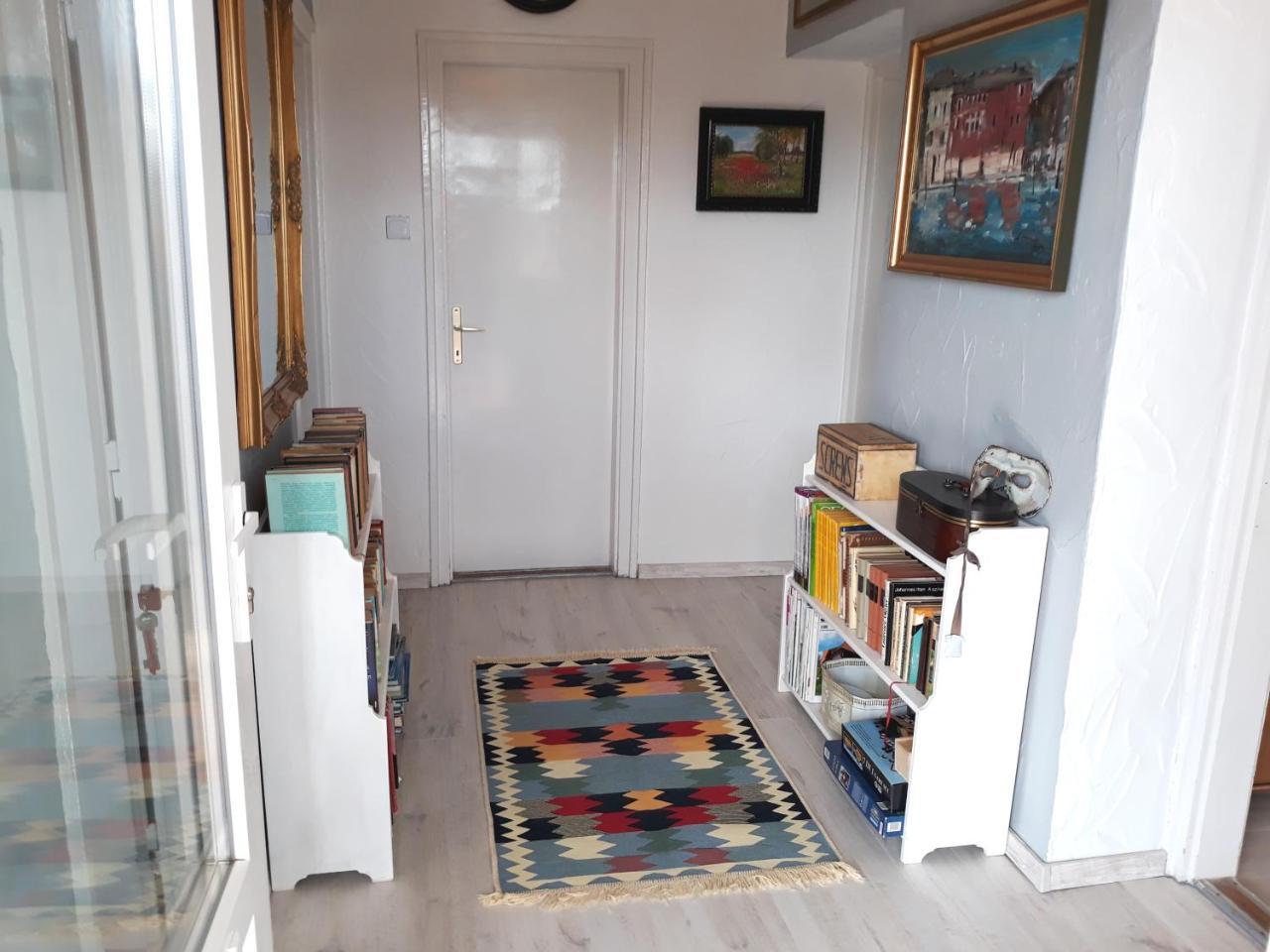 Fueloep Villa Apartmanhaz バラトンセペズド エクステリア 写真